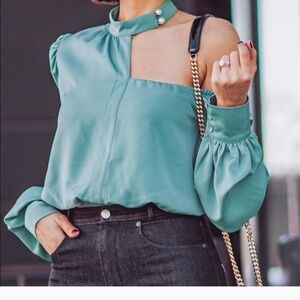 Byegreis genesis body suit size M